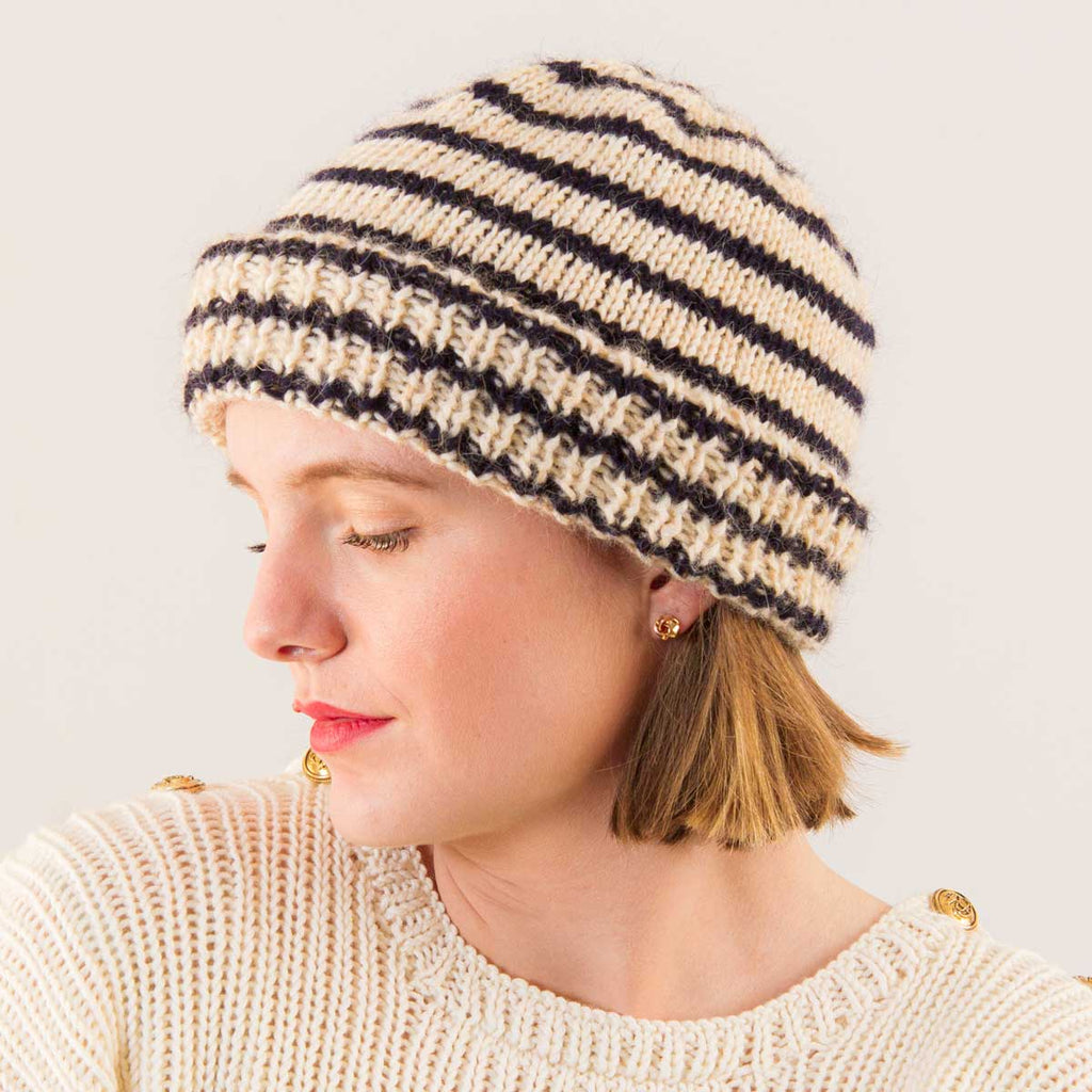 Fast Knit Locmer hat natural color gray